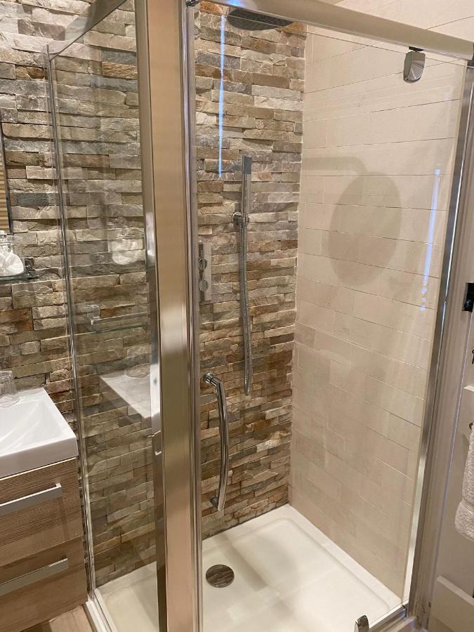 Stoneleigh House Boutique Hotel Бъкингам Екстериор снимка