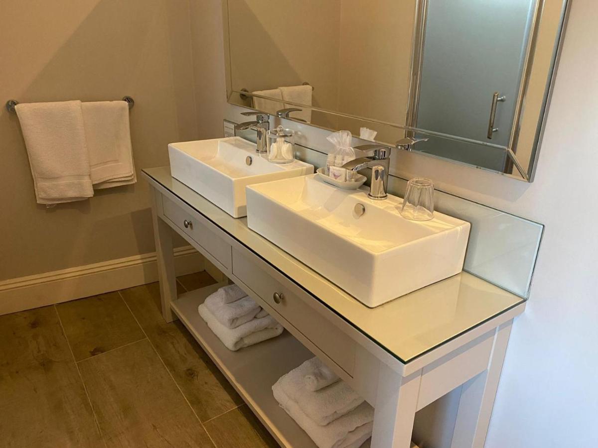 Stoneleigh House Boutique Hotel Бъкингам Екстериор снимка