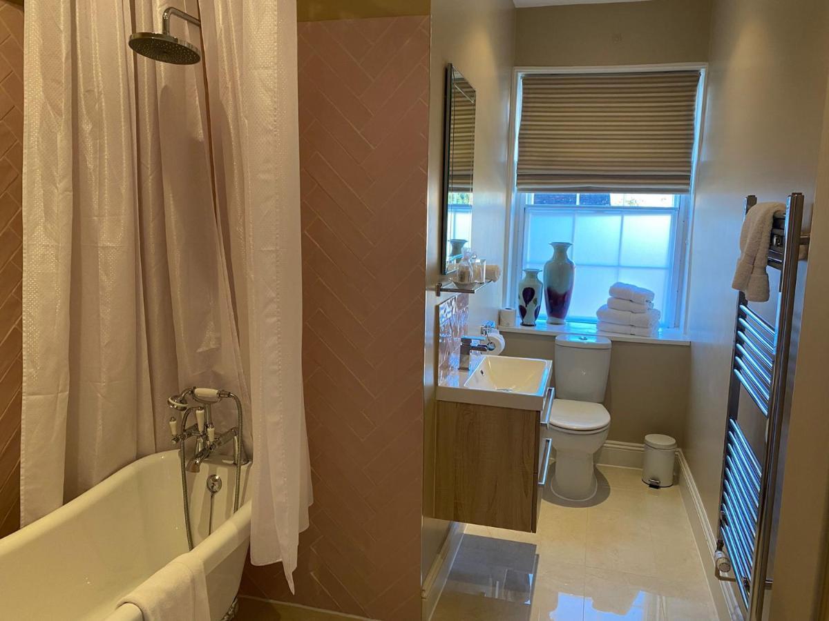 Stoneleigh House Boutique Hotel Бъкингам Екстериор снимка